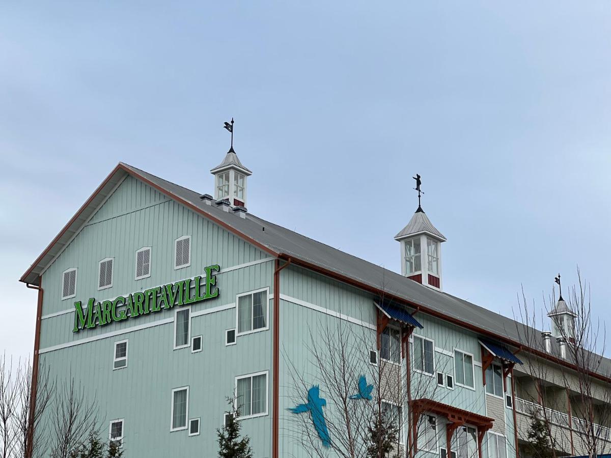 The Lodge At Camp Margaritaville Pigeon Forge Exterior photo